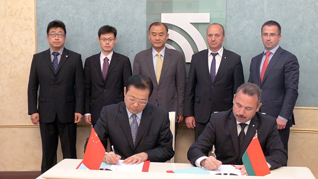 中国信保与白俄罗斯银行签署框架合作协议